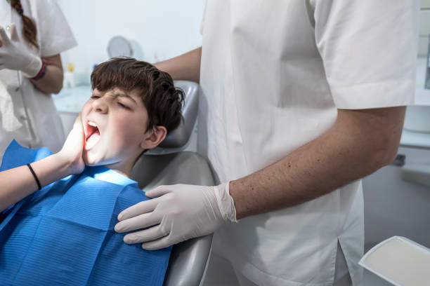 Best Emergency Treatment for Dental Infections or Abscesses in Eureka, IL